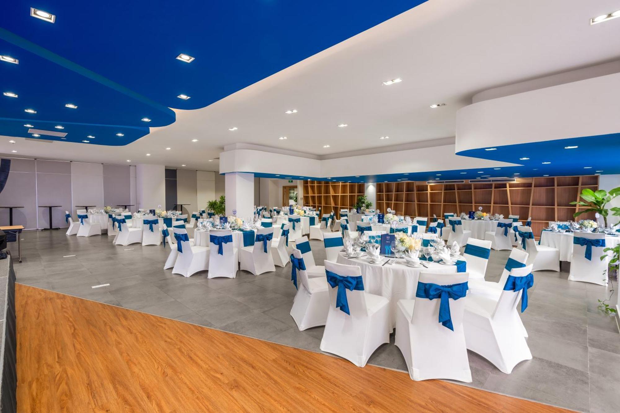 Tui Blue Nha Trang Aparthotel Exterior photo